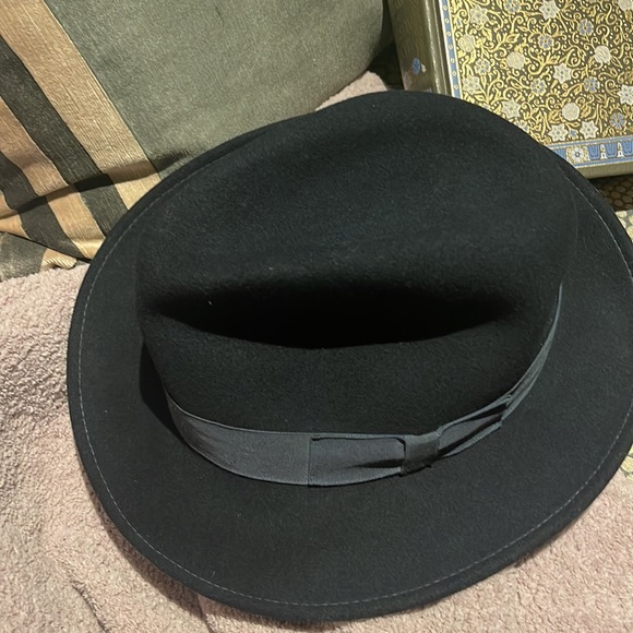 Soft Wool Felt Hat in Large by New York Hat Company - Picture 2 of 9